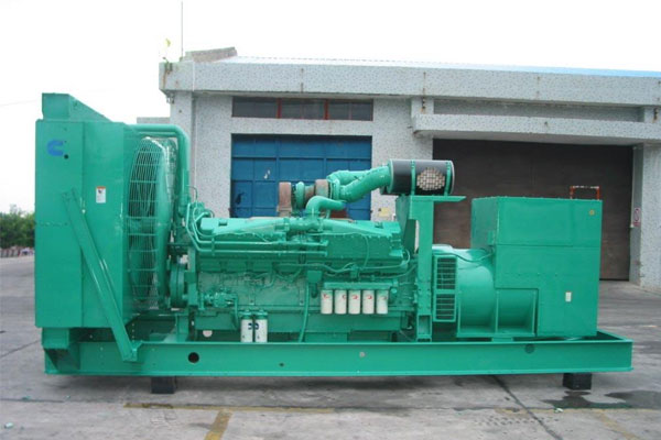 南陵工厂发电机应急发电时如何更准确地检查发电机状态？