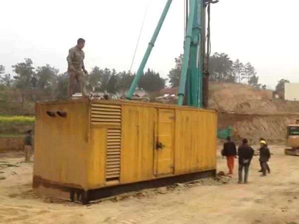 南陵如何判断水冷式机油散热器密封件是否需要更换？